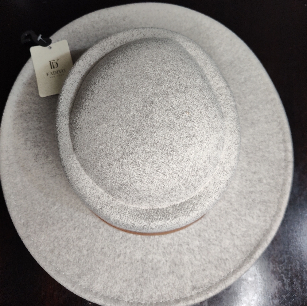 Fadivo Gray Wide Brim Fedora Hat Tan Band Boho Style NWT OS - Picture 7 of 10